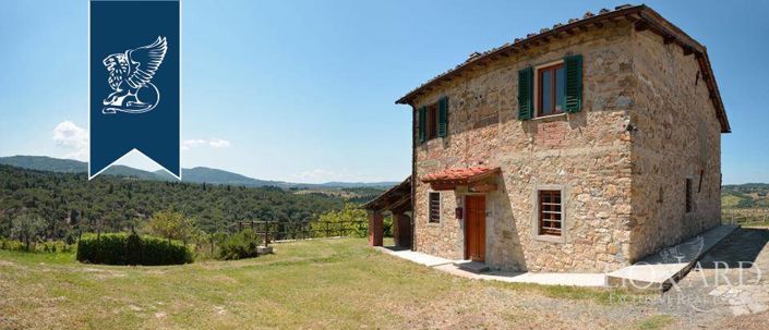 Image No.53-50 Bed Farmhouse for sale