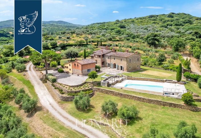 Image No.1-5 Bed Villa for sale