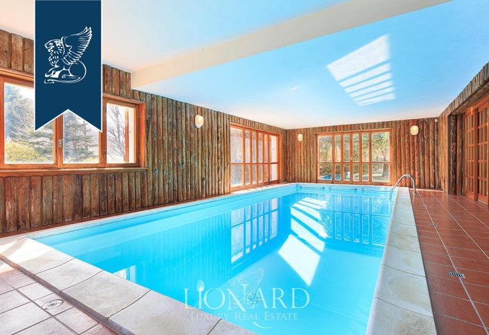 Image No.24-8 Bed Villa for sale