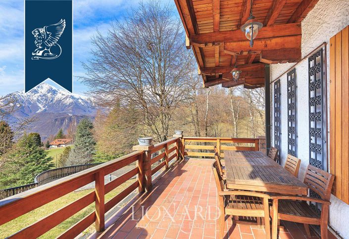 Image No.34-8 Bed Villa for sale