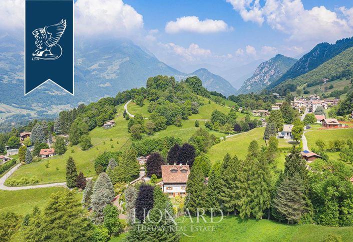 Image No.72-8 Bed Villa for sale