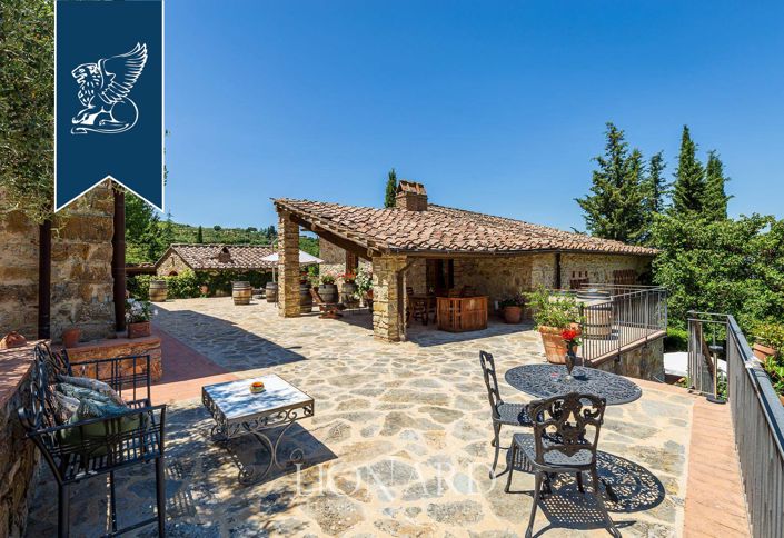 Image No.18-14 Bed Country House for sale