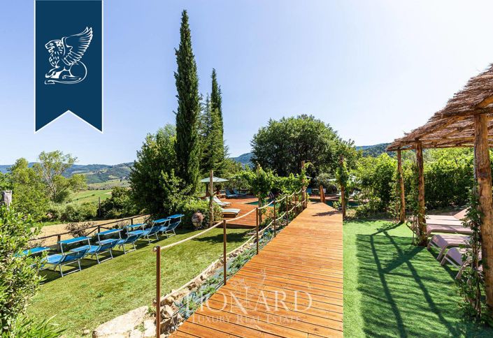 Image No.41-14 Bed Country House for sale