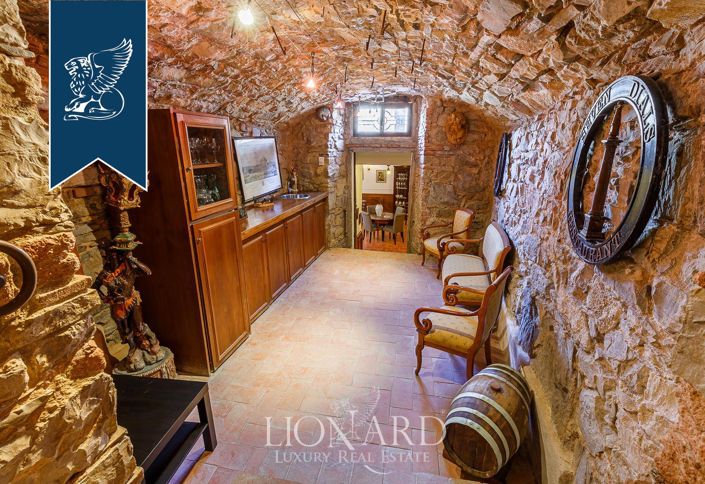 Image No.47-14 Bed Country House for sale