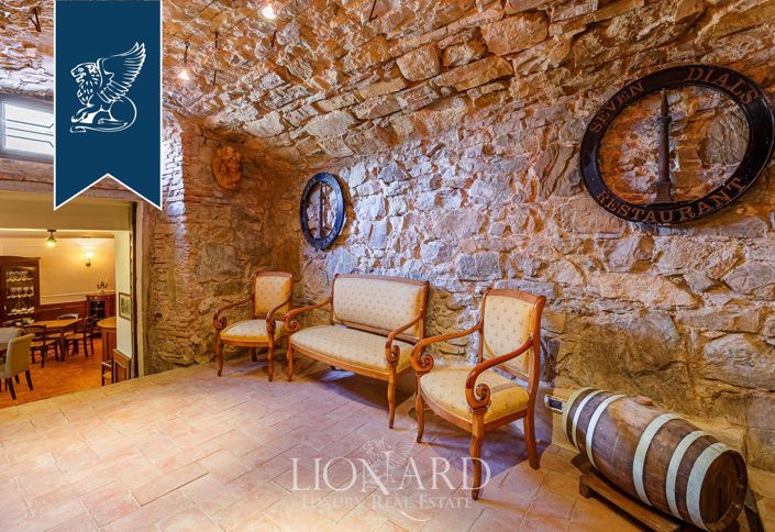 Image No.48-14 Bed Country House for sale