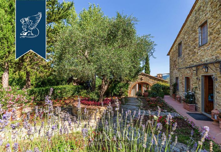 Image No.8-14 Bed Country House for sale