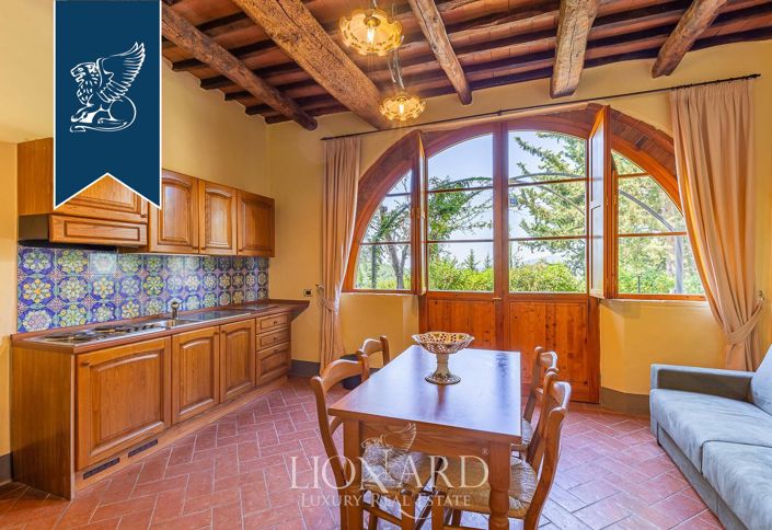 Image No.82-14 Bed Country House for sale