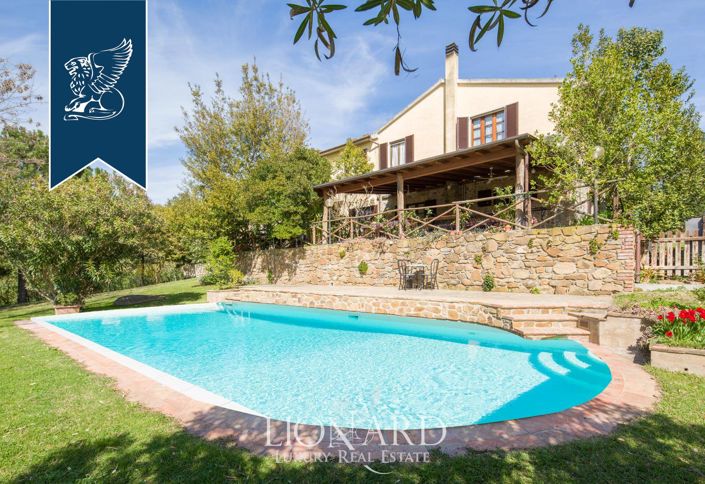 Image No.1-Ferme de 6 chambres à vendre à Cinigiano
