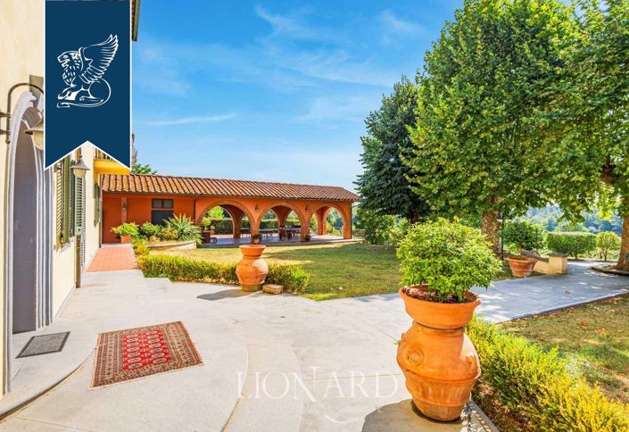 Image No.14-20 Bed Farmhouse for sale