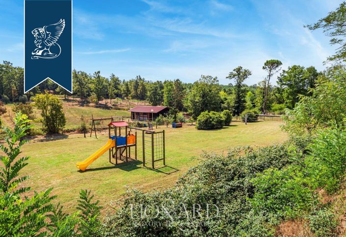 Image No.19-20 Bed Farmhouse for sale