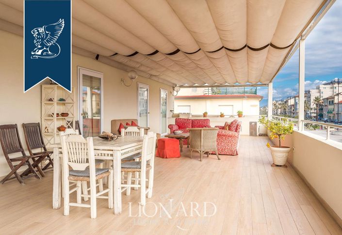 Image No.11-Appartement de 3 chambres à vendre à Viareggio