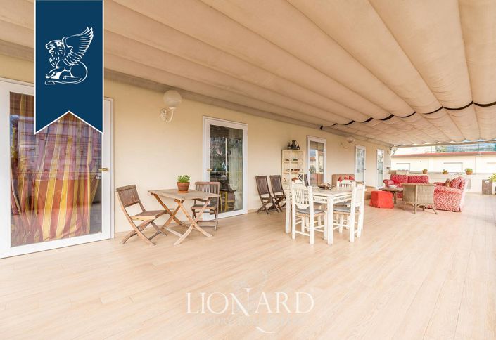 Image No.16-Appartement de 3 chambres à vendre à Viareggio