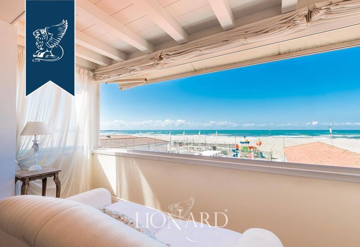 Image No.2-Appartement de 3 chambres à vendre à Viareggio