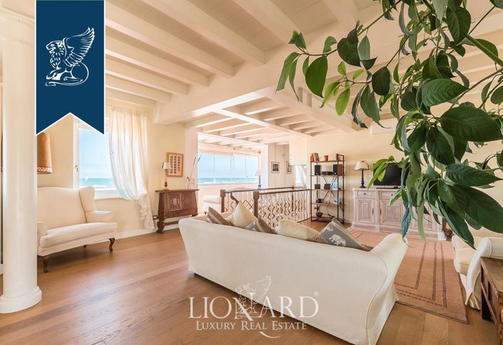 Image No.4-Appartement de 3 chambres à vendre à Viareggio