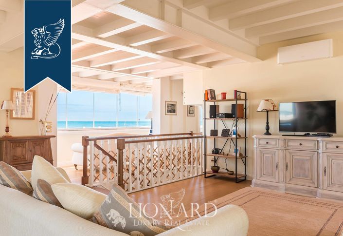 Image No.6-Appartement de 3 chambres à vendre à Viareggio