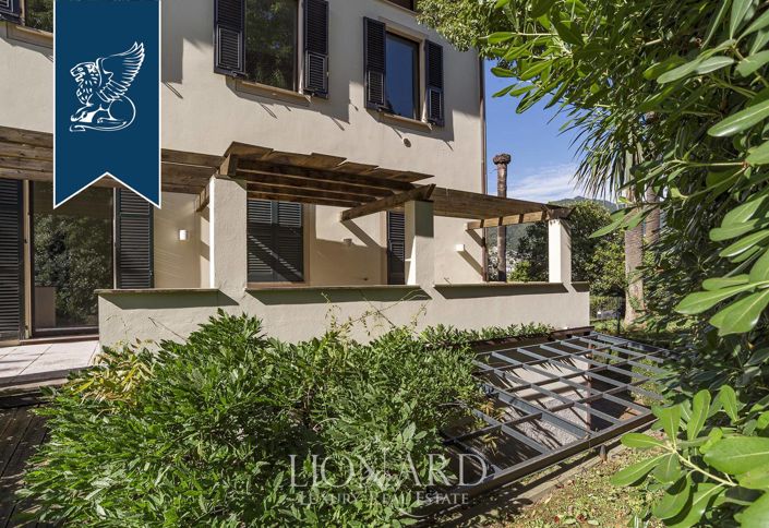 Image No.45-8 Bed Villa for sale