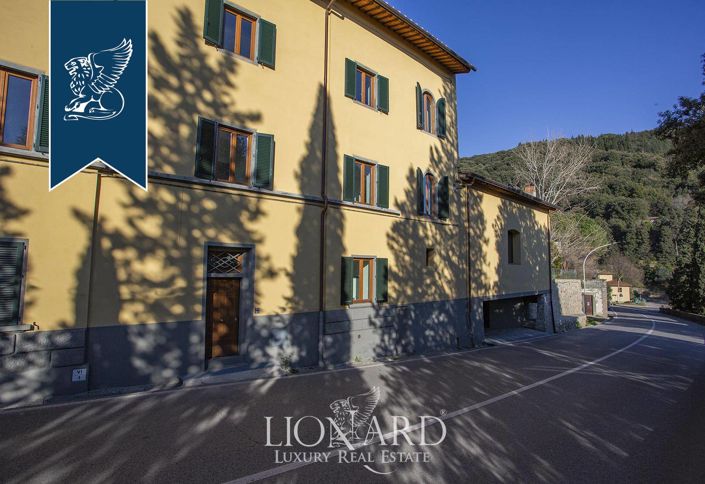 Image No.15-8 Bed Villa for sale