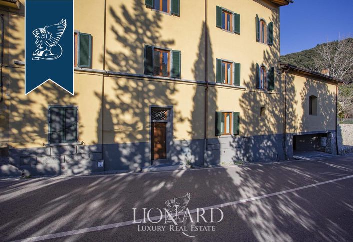 Image No.17-8 Bed Villa for sale