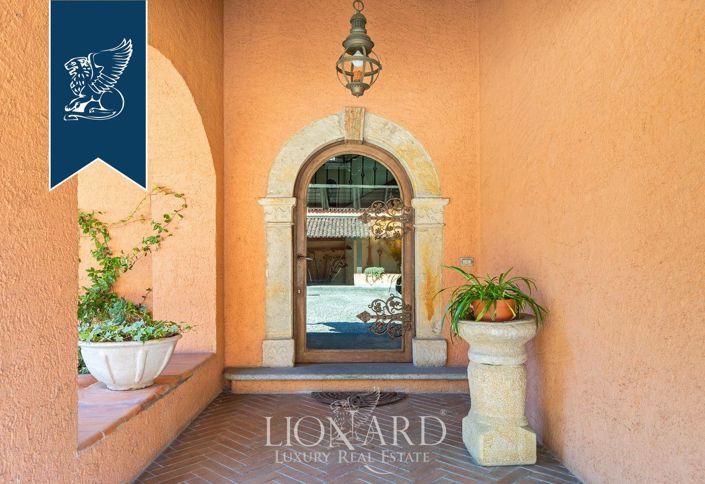 Image No.14-Villa de 4 chambres à vendre à Novara