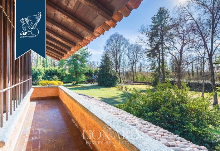 Image No.32-Villa de 4 chambres à vendre à Novara