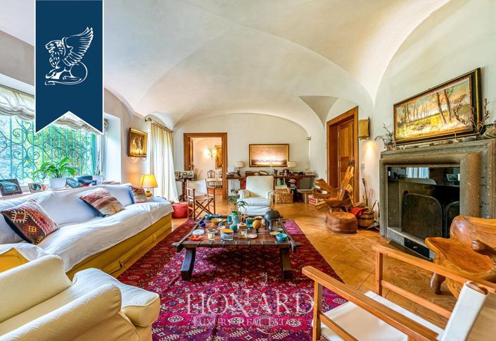 Image No.15-6 Bed Villa for sale