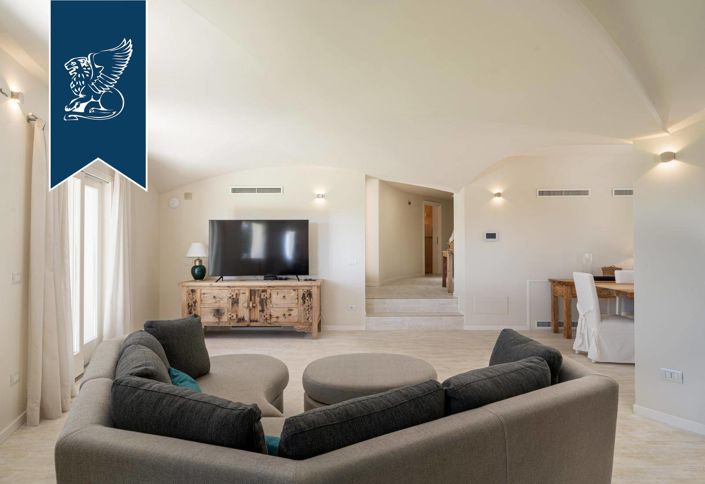 Image No.22-5 Bed Villa for sale