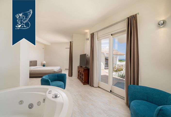 Image No.31-5 Bed Villa for sale