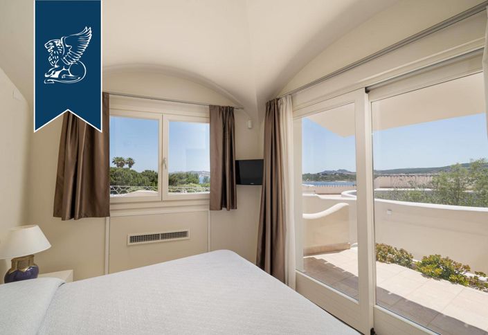 Image No.38-5 Bed Villa for sale