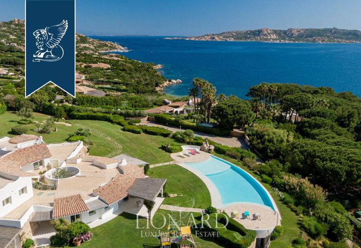 Image No.7-5 Bed Villa for sale