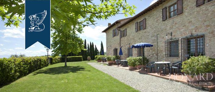 Image No.23-12 Bed Farmhouse for sale