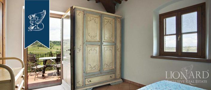 Image No.42-12 Bed Farmhouse for sale