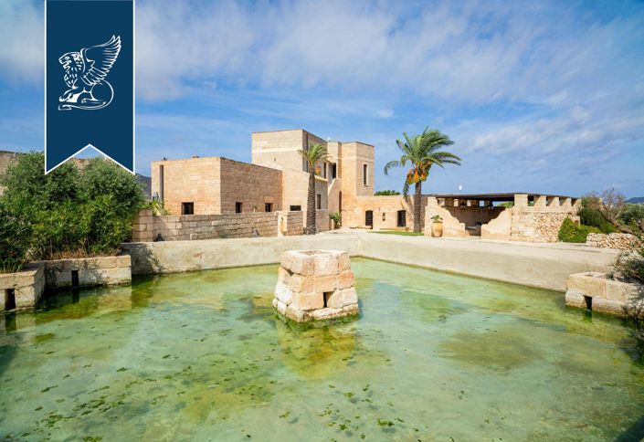 Image No.12-Un hôtel de 10 chambres à vendre à Favignana