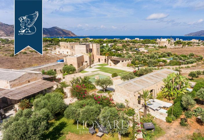 Image No.7-Un hôtel de 10 chambres à vendre à Favignana