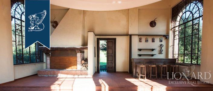 Image No.46-5 Bed Villa for sale