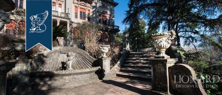 Image No.8-5 Bed Villa for sale