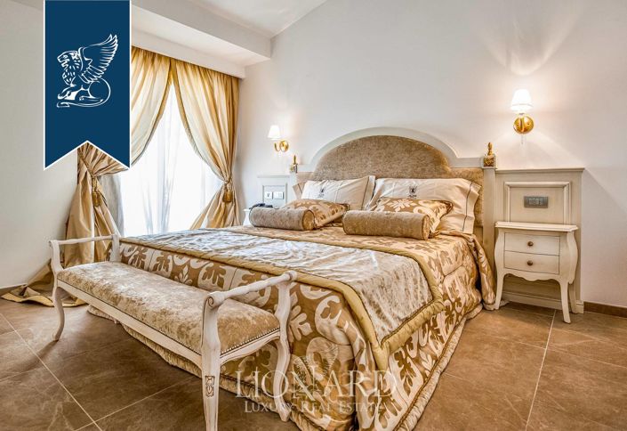 Image No.22-92 Bed Hotel for sale