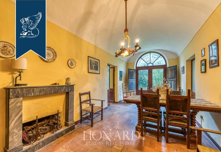 Image No.34-10 Bed Villa for sale