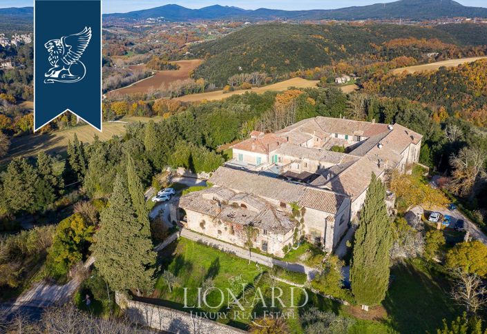 Image No.44-10 Bed Villa for sale