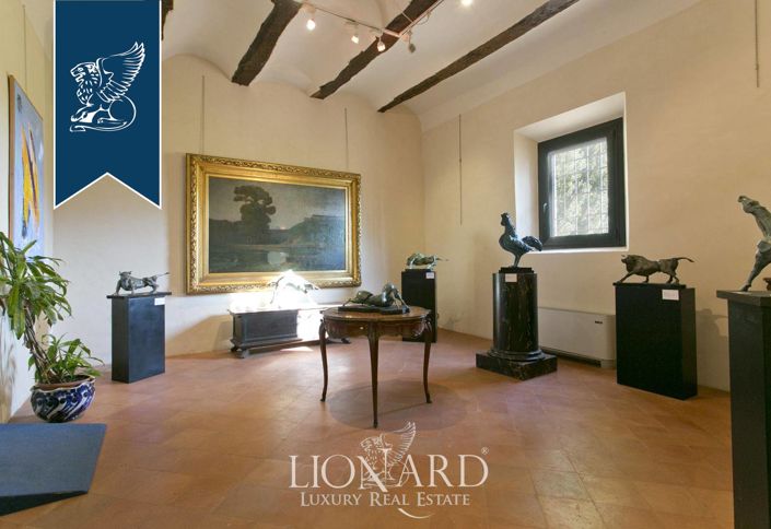 Image No.28-30 Bed Villa for sale