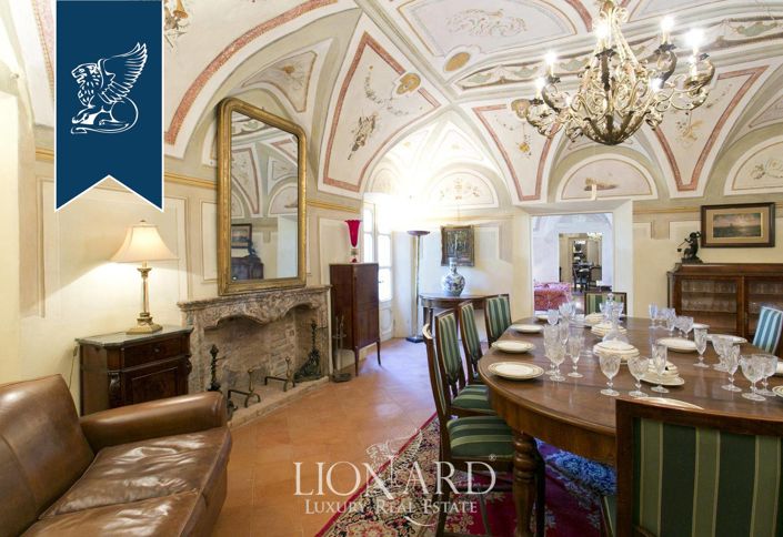 Image No.30-30 Bed Villa for sale