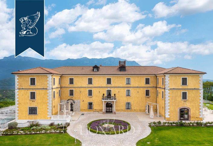 Image No.5-Villa de 28 chambres à vendre à Buccino