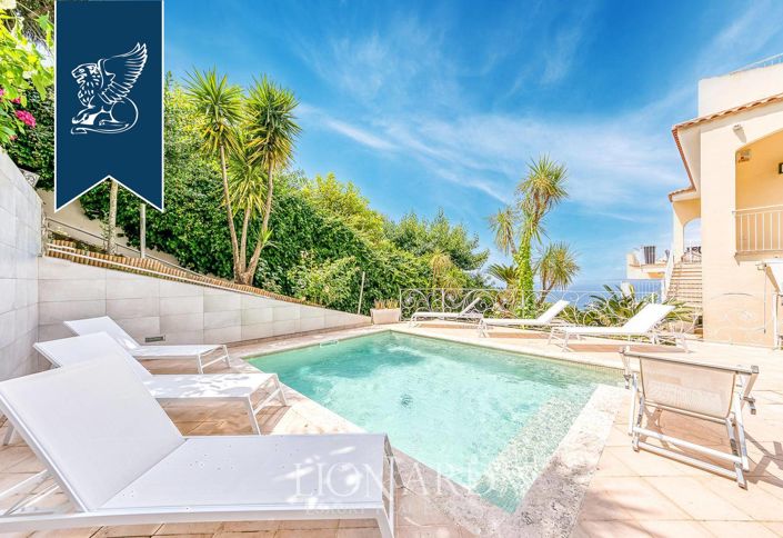 Image No.3-Villa de 5 chambres à vendre à Sorrento