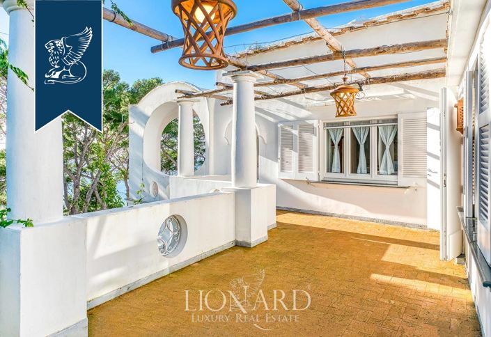 Image No.8-Villa de 4 chambres à vendre à Anacapri