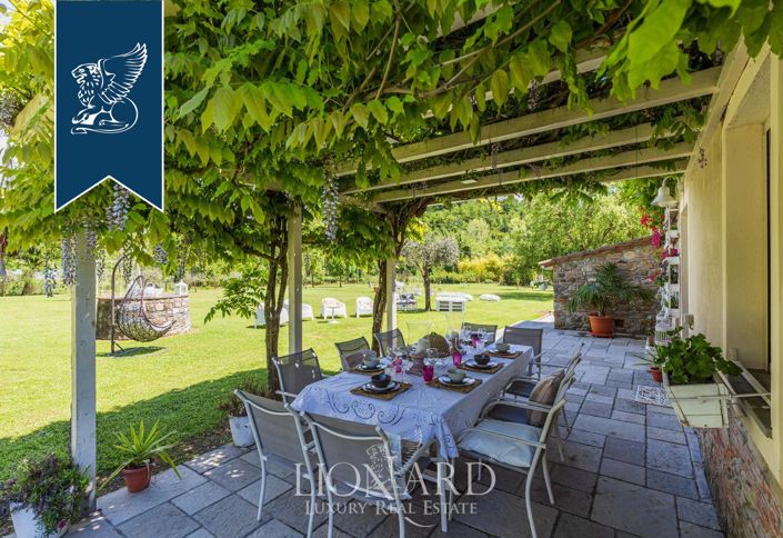 Image No.26-Maison de campagne de 5 chambres à vendre à Lucca