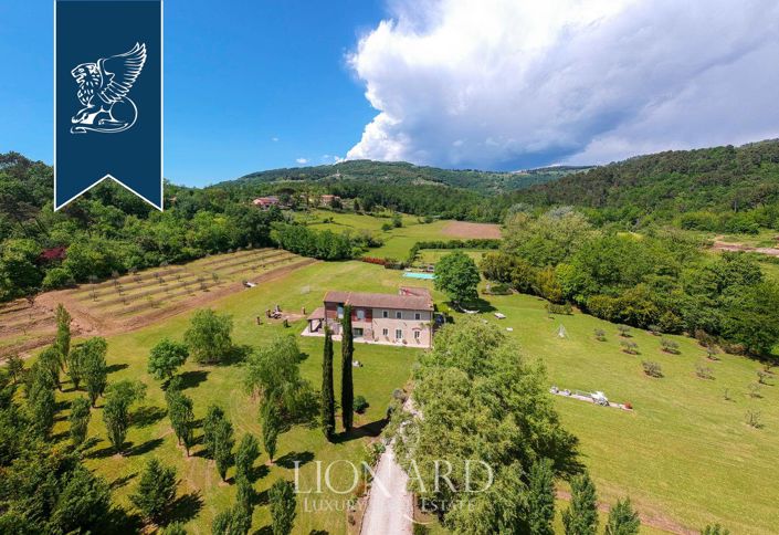 Image No.3-Maison de campagne de 5 chambres à vendre à Lucca