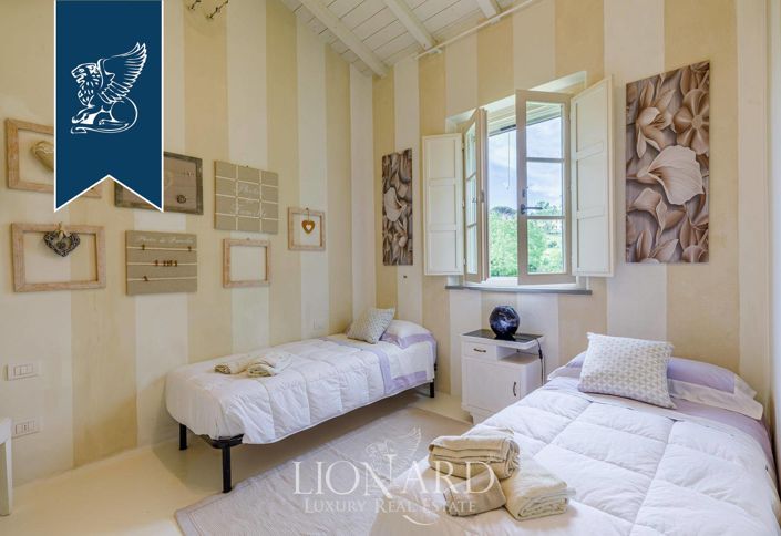 Image No.52-Maison de campagne de 5 chambres à vendre à Lucca