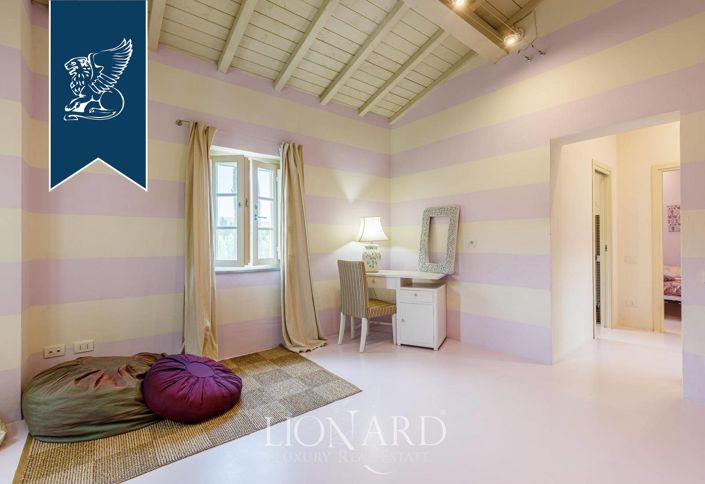 Image No.53-Maison de campagne de 5 chambres à vendre à Lucca