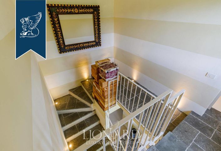 Image No.58-Maison de campagne de 5 chambres à vendre à Lucca