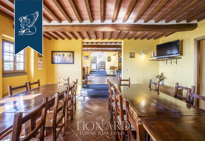 Image No.17-11 Bed Villa for sale