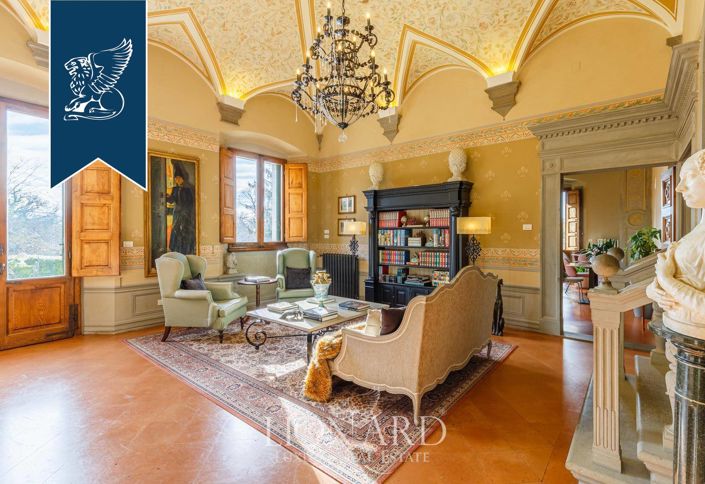 Image No.17-Villa de 14 chambres à vendre à Vicchio